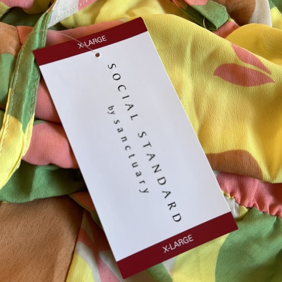 Social Standard by Sanctuary *NWT* Floral Smocked Back Maxi Dress - Picture 9 of 10